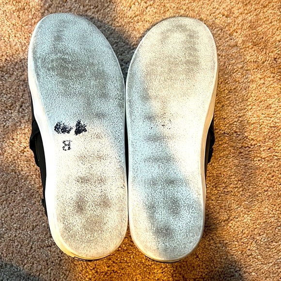 Kate Spade black leather slip on shoes - Picture 5 of 6